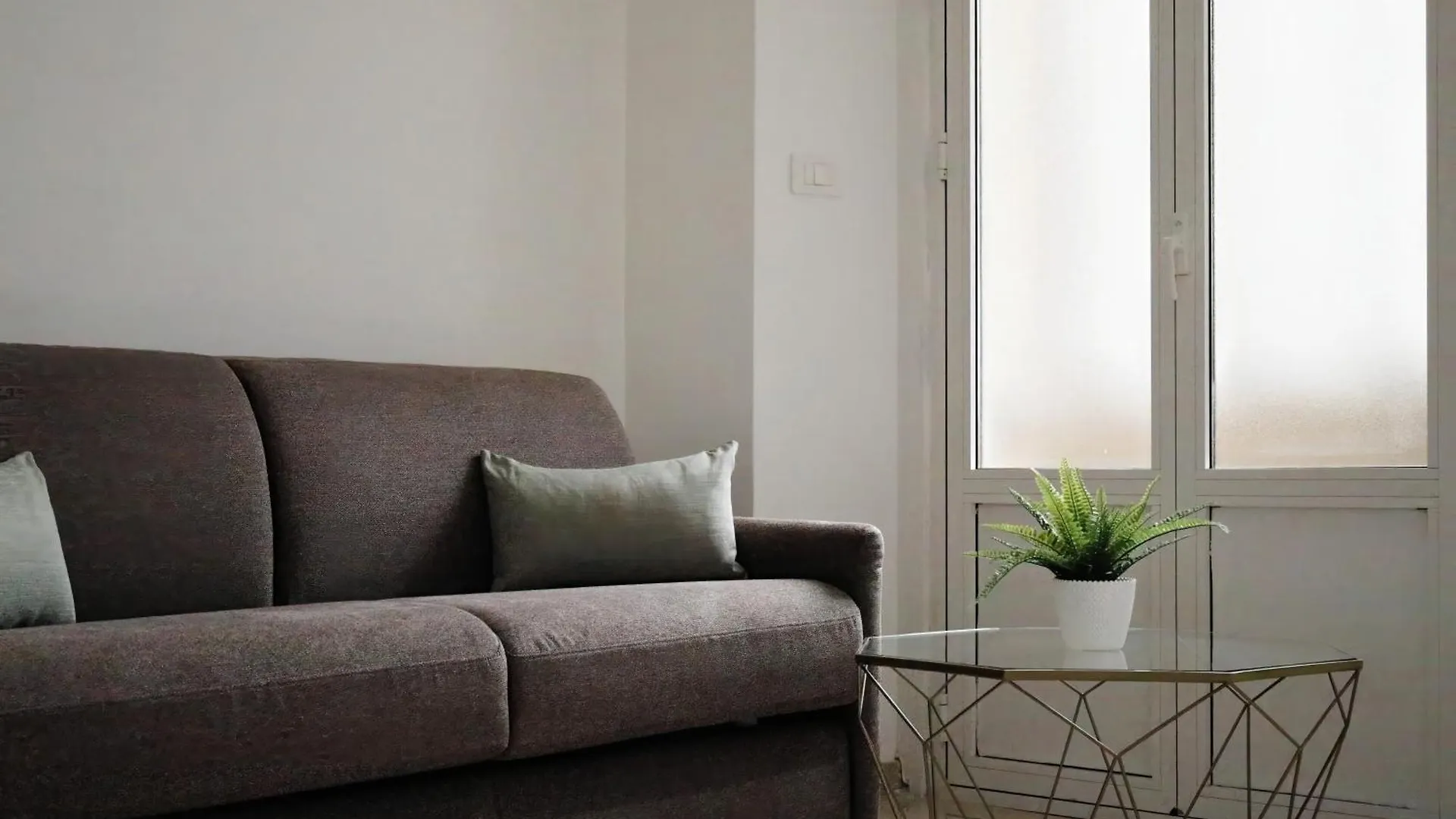 Apartment Joivy Charming Flat With Easy City Centre Access Milan