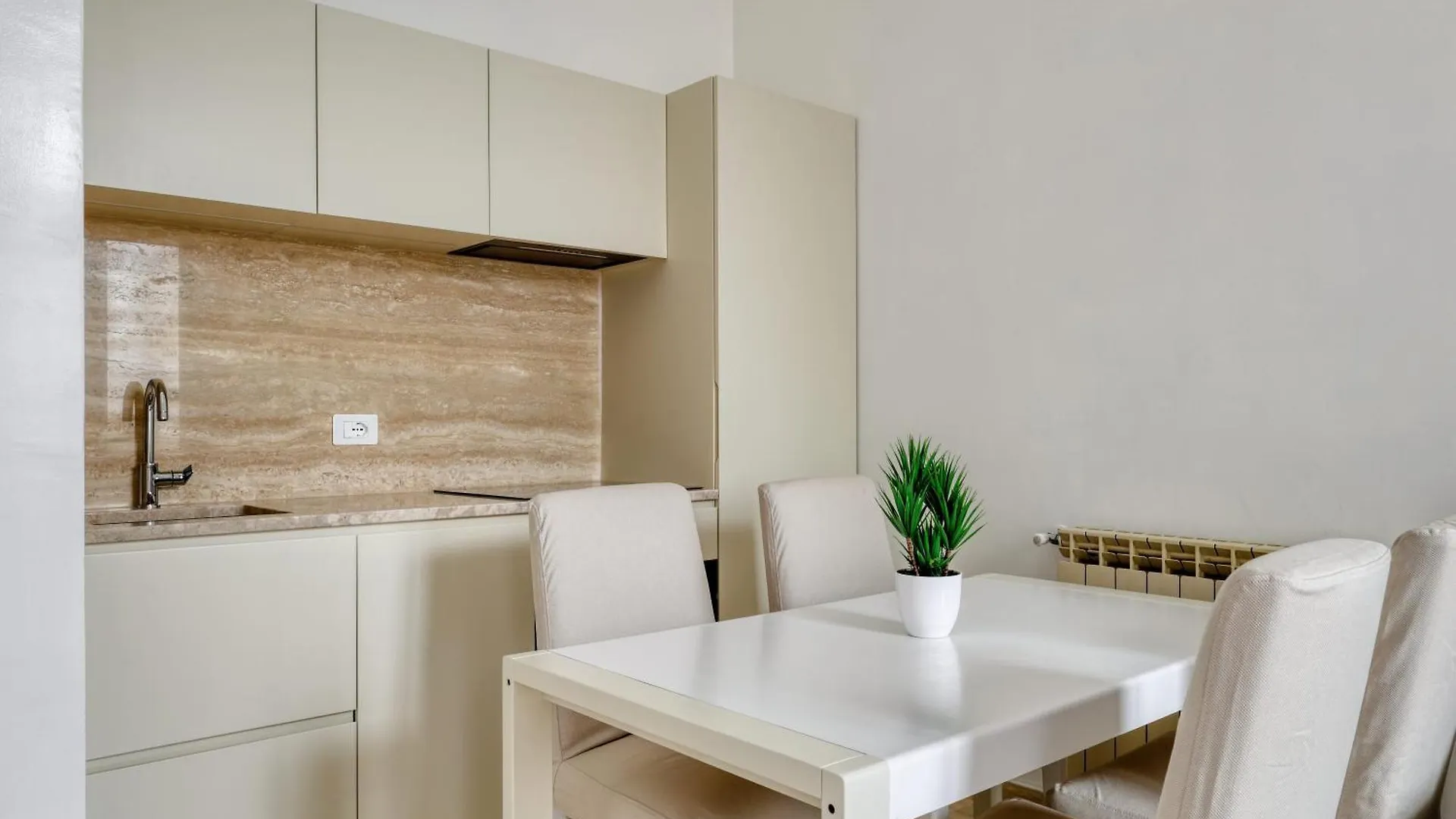 Joivy Charming Flat With Easy City Centre Access Milan Italy